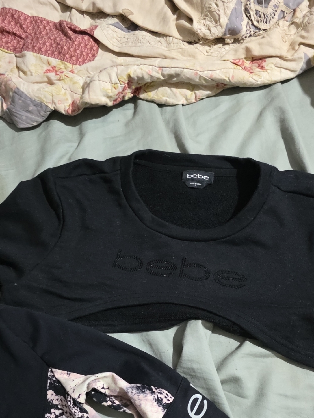 bebe Black and Light Pink Snake-Print Long Sleeve Top & Crop Top - Picture 9 of 11